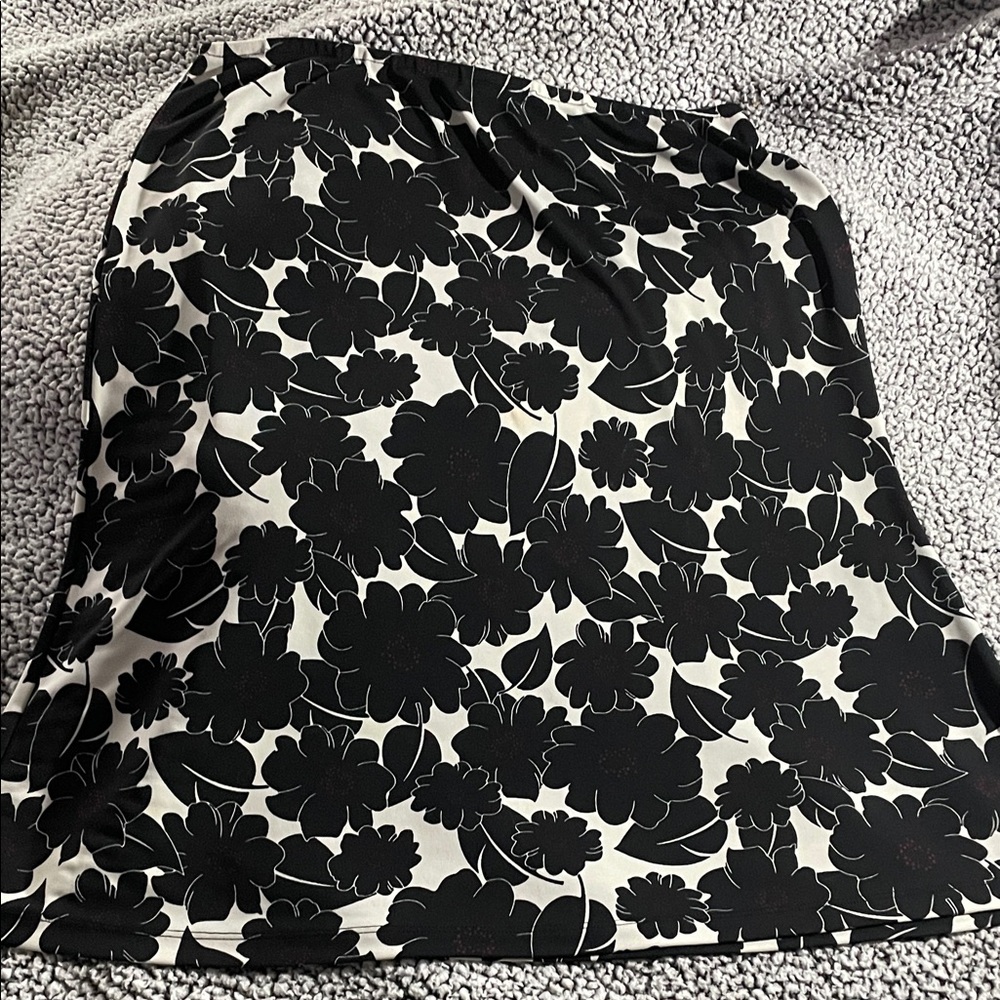 New York & Company Monochrome Floral A-Line Skirt